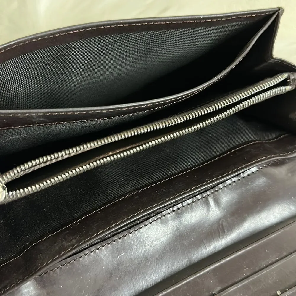 💯Authentic Fendi Long Wallet 🍀